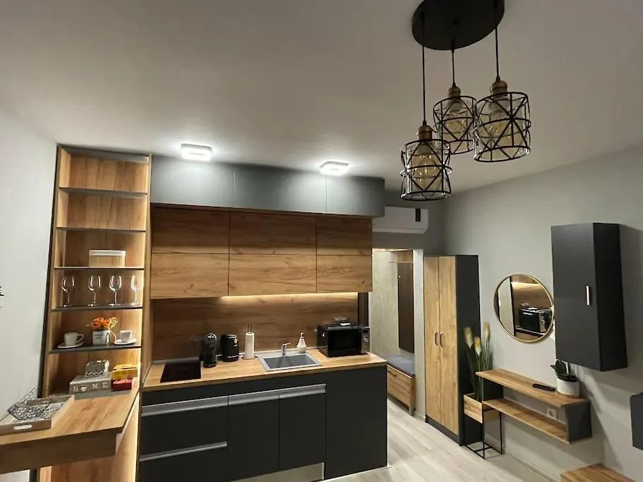 Бутиково Студио Utopia Plowdiw 0*,  Bulgarien